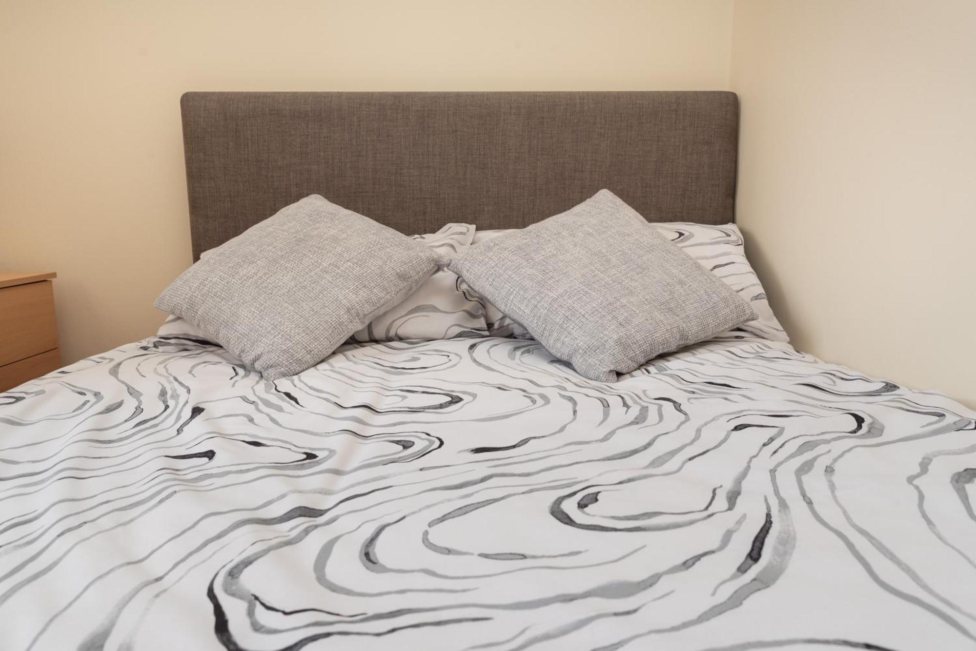 Cozy One Bedroom - Cardiff City Centre Apartment Exteriör bild